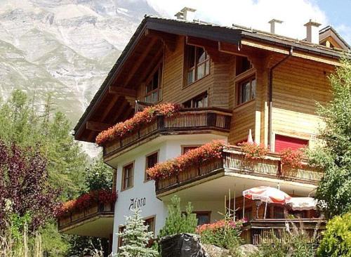 Leukerbad Apartment | Haus Adora