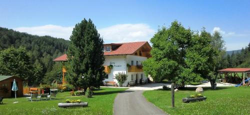 Castelrotto Apartment | Haus Bergfrieden