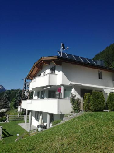 Arzl im Piztal Apartment | Haus Gastl