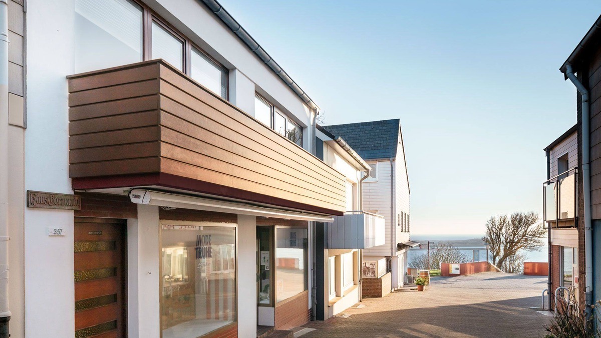 Helgoland Apartment | Haus Germania - apartment facing the island