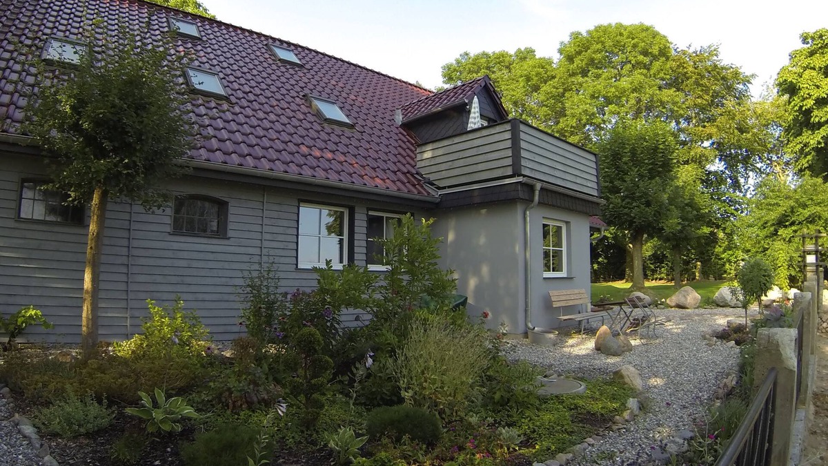 Poseritz Apartment | Haus Hannemann, enjoy Rügen in peace and quiet, good location for cycling tours, pets possible