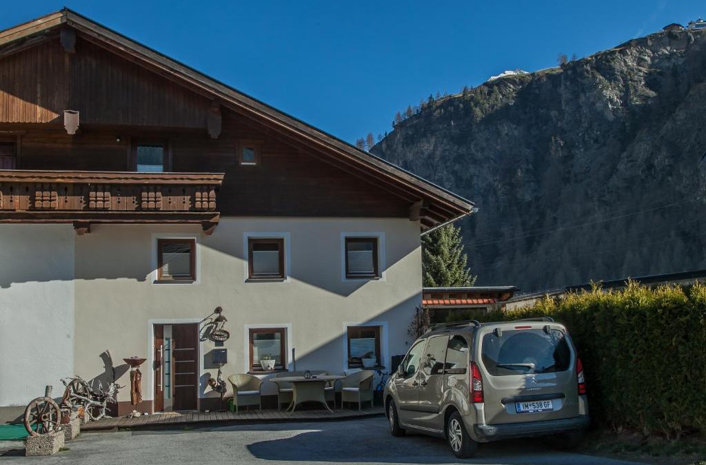 Runhof House | Haus Heimat & Appartement