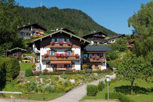 Reit im Winkl Hotel | Haus Karoline