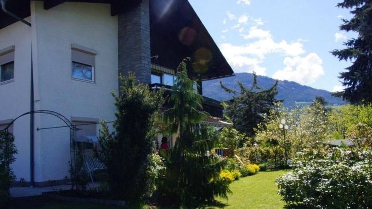Millstatt Apartment | Haus Krainz - Appartement/fewo, Dusche und Bad, WC, Terrasse
