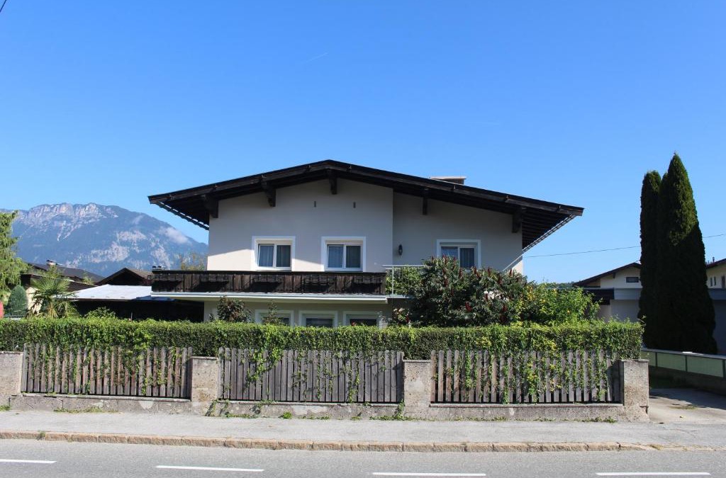 Kirchbichl Apartment | Haus Möllenhoff