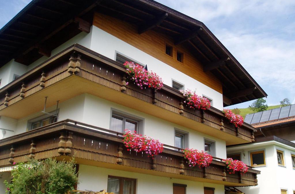 Vorderthiersee Apartment | Haus Panorama, Johanna Pfluger, Kirchdorf 56, A-6335 Thiersee