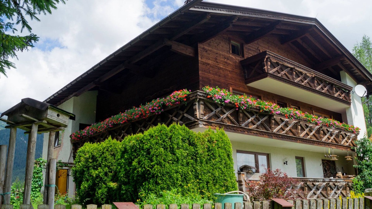 Leutasch Apartment | Haus "pension Edi" Ferienwohnung Arnspitz für 2-3 Pers. Ruhige Lage