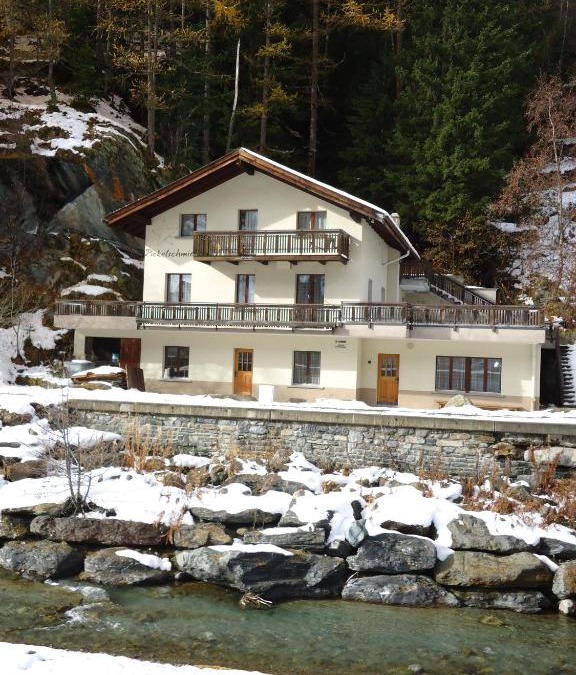Saas-Balen Apartment | Haus Pickelschmiede