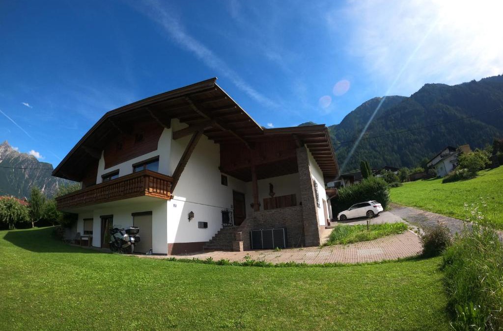 Sautens House | Haus Wolfi