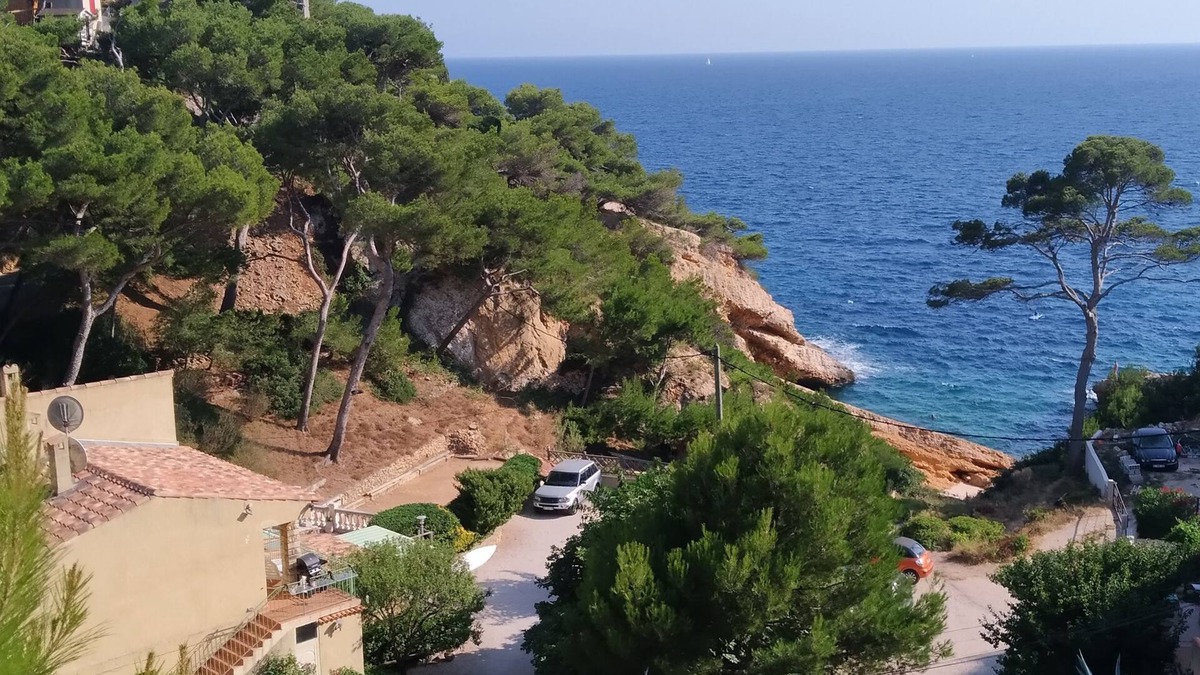 Ensues-la-Redonne Villa | Haut de Villa facing the sea
