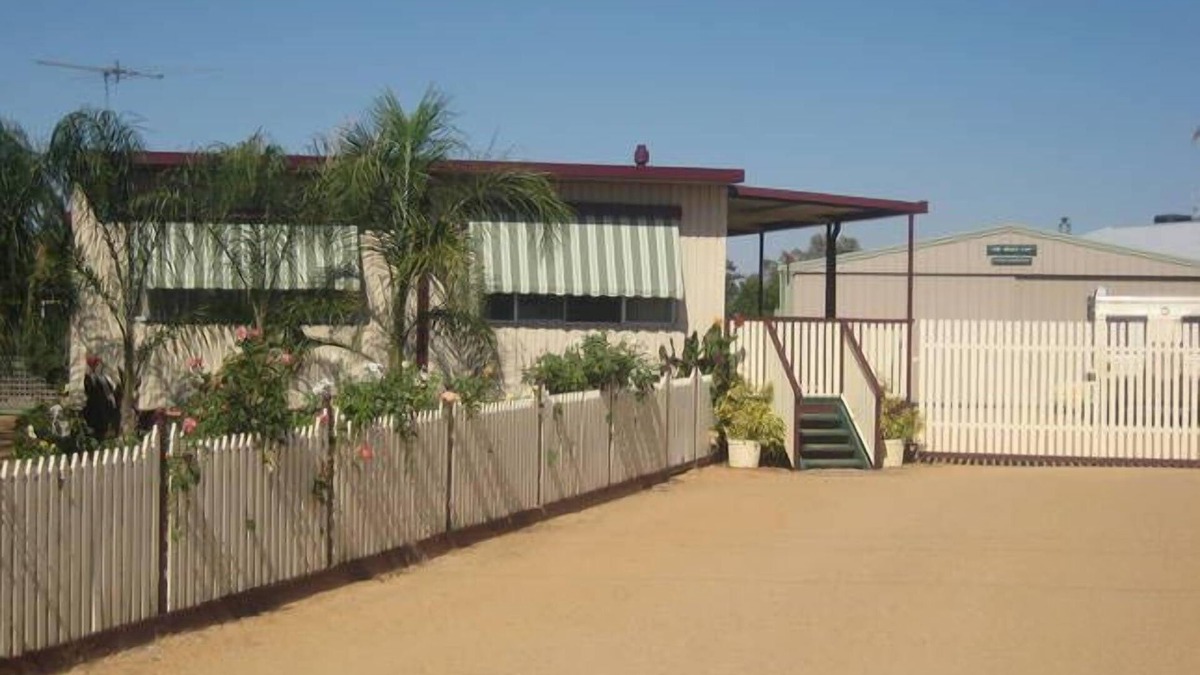 Yarrawonga House | Haven at Hogans cottage