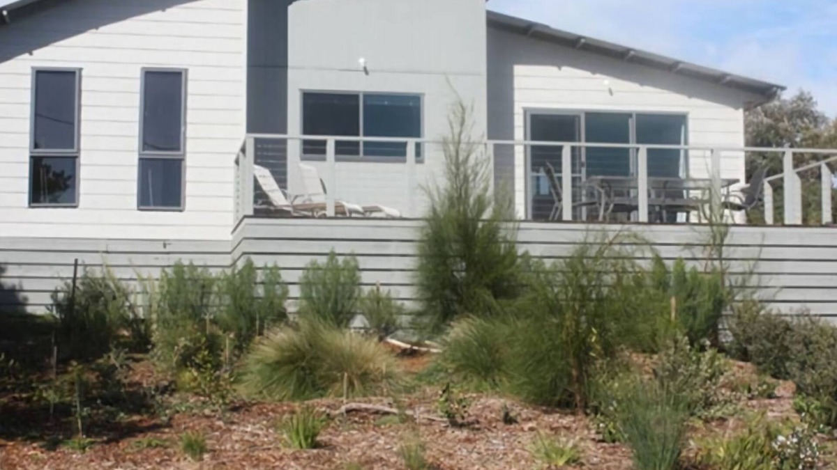 Venus Bay House | Haven at the Bay - so close to town!