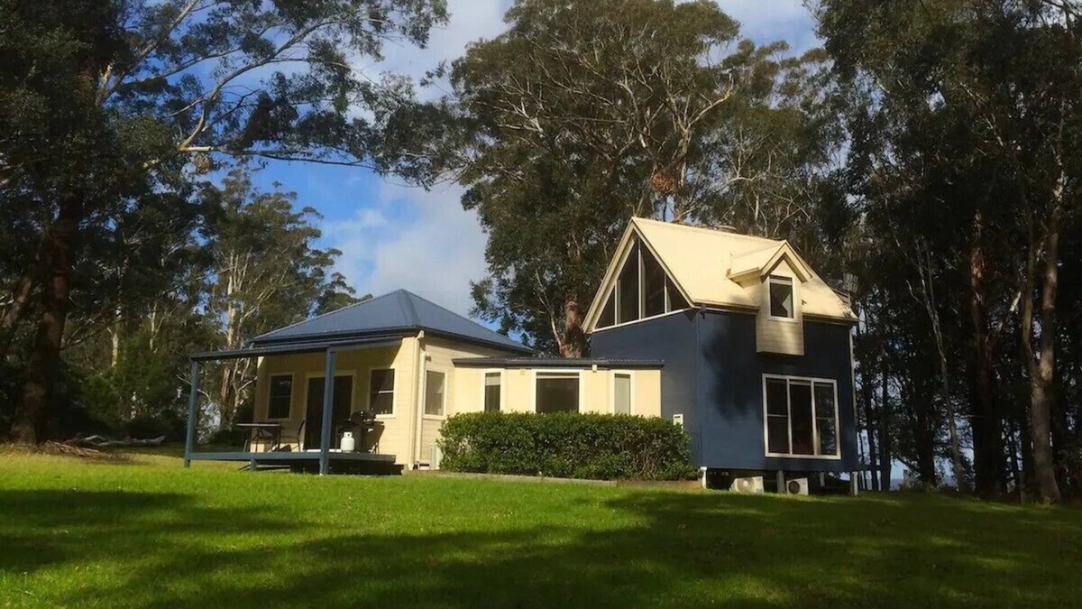 Jaspers Brush House | Haven Hideaway