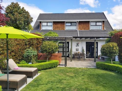 Rotorua Bed & Breakfast | Haven Homestay Rotorua