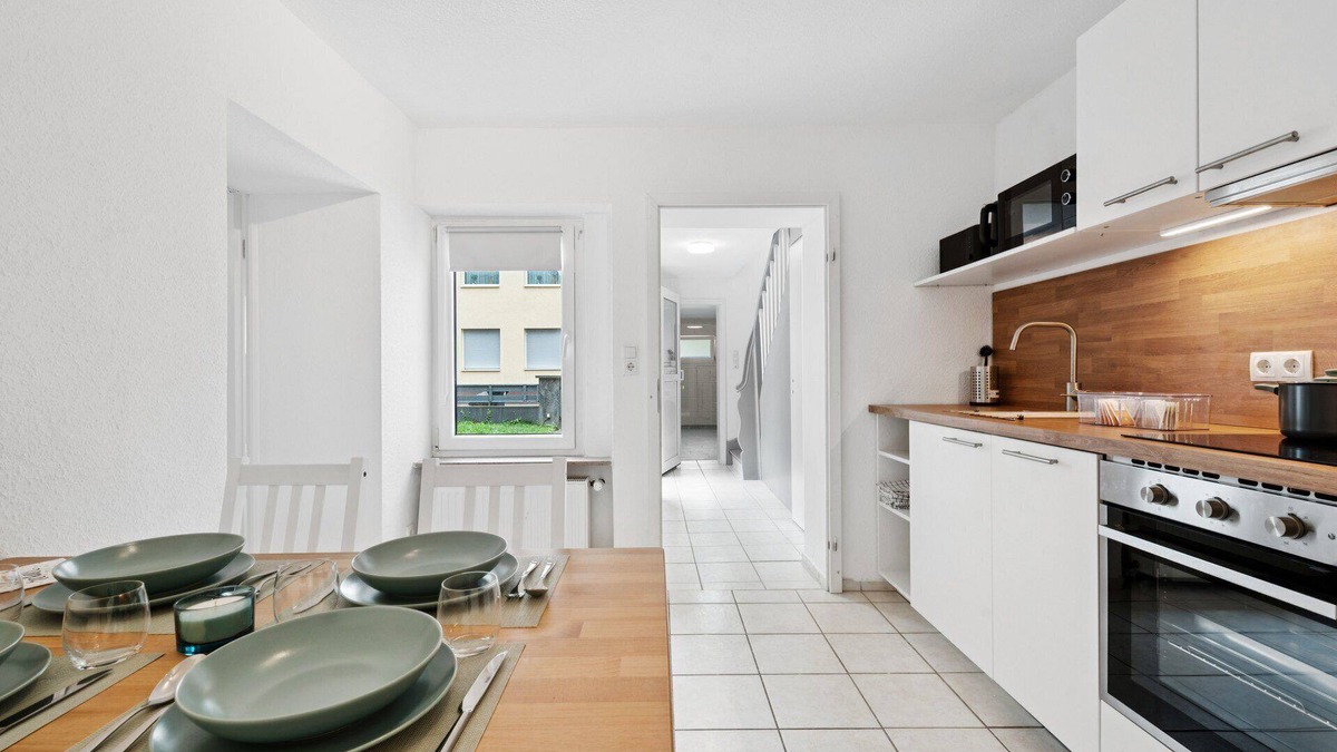 Andernach House | Haven of peace for people & dogs with terrace