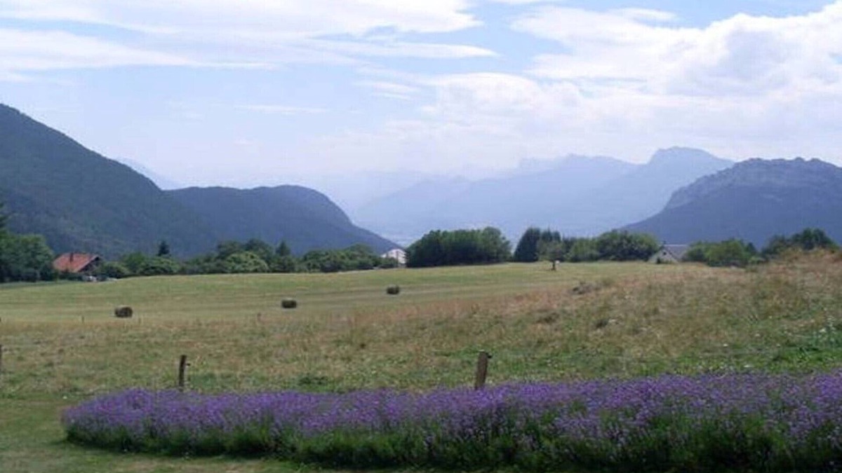 Sarcenas Villa | Haven of peace in the mountains entire 185 m2 apartment rated 4 stars *