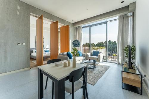 Dubai Apartment | HAVN - 1 Bed at KOA Canvas, Access to Nasab Dubai