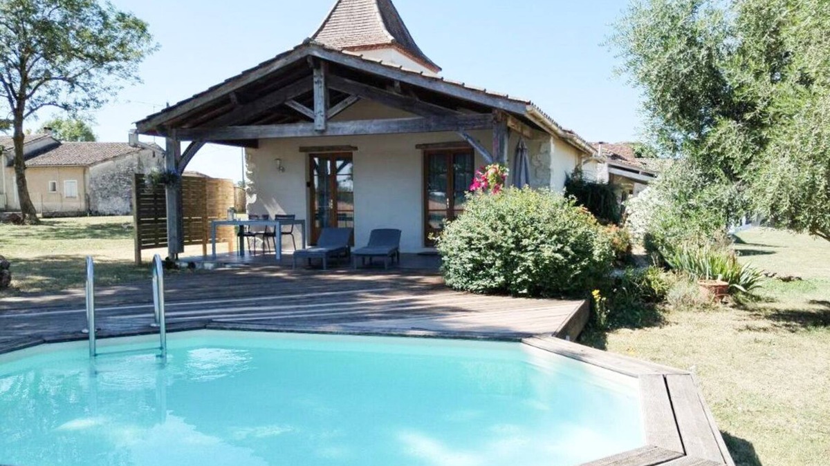 Eymet Cottage | Havre Paisible au Lac, Eymet. Un Chien Bienvenu !