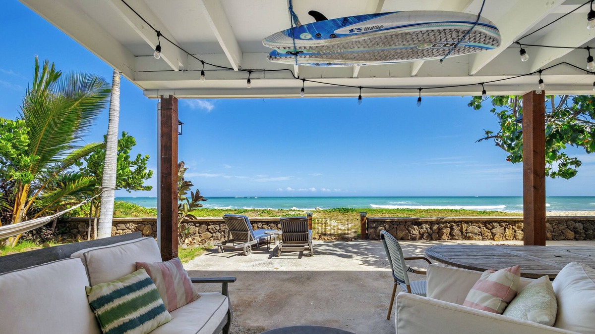 Ewa House | Hawaiian Beach Front Home Newly remodeled 1942 Beachfront Luxury Cottage.