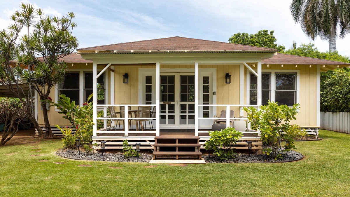 Kekaha House | Hawaiian Charm.Just Steps From The Ocean.On Kauai's Sunny W Side * TVNC4216