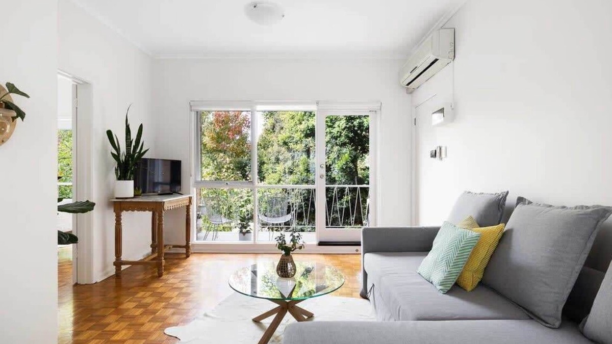 Hawthorn Apartment | Hawthorn's Tranquil Haven Free WiFi