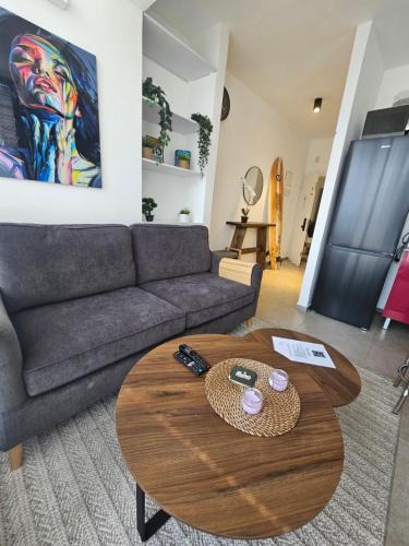 Kerem HaTeimanim Apartment | Hayarkon Superior TLV Beach 7B
