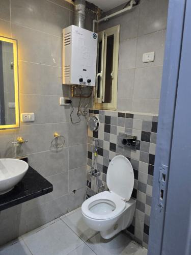 Shurtah al-Dakhlah Apartment | Hayat pyramids gardens