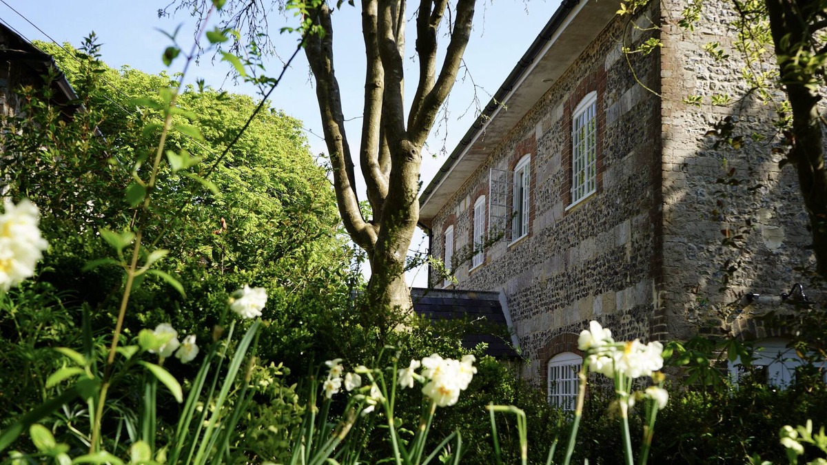 Charminster House | Hayden House - Dorset Georgian Farmhouse- Sleeps 11