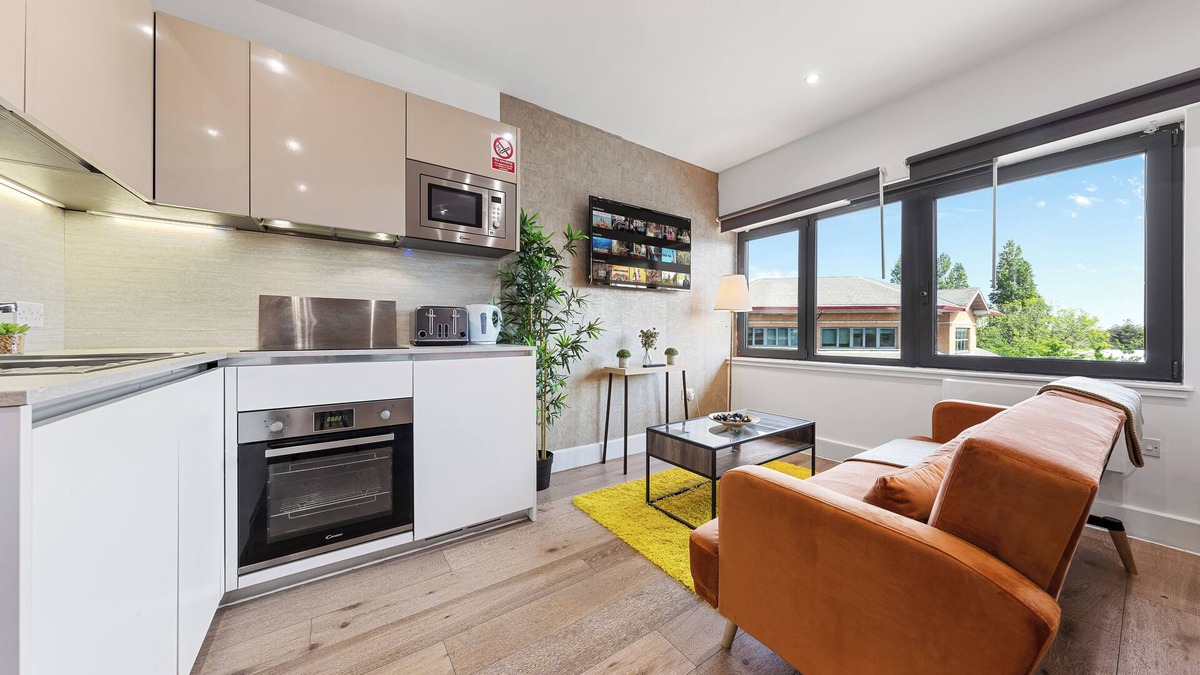 Harlington Apartment | Hayes Haven - Charming 1 Bedroom Apartment