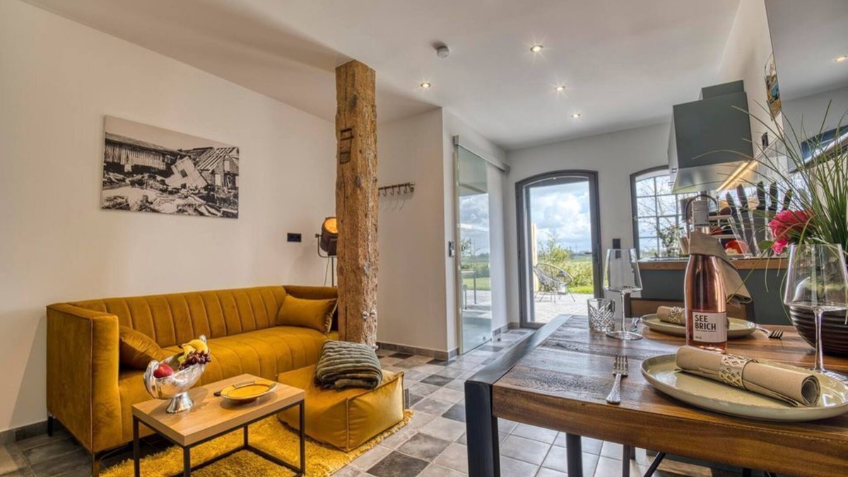 Tating Cottage | Hayloft - Country Lodge Ole Steen
