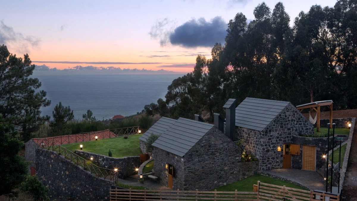 Calheta Cottage | Hayloft Verdelho, comfort and elegance in an atmosphere of tranquility