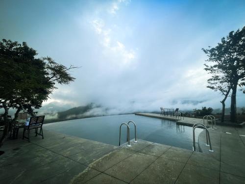 Chinnakanal Resort | Haze and Kites Resort Munnar