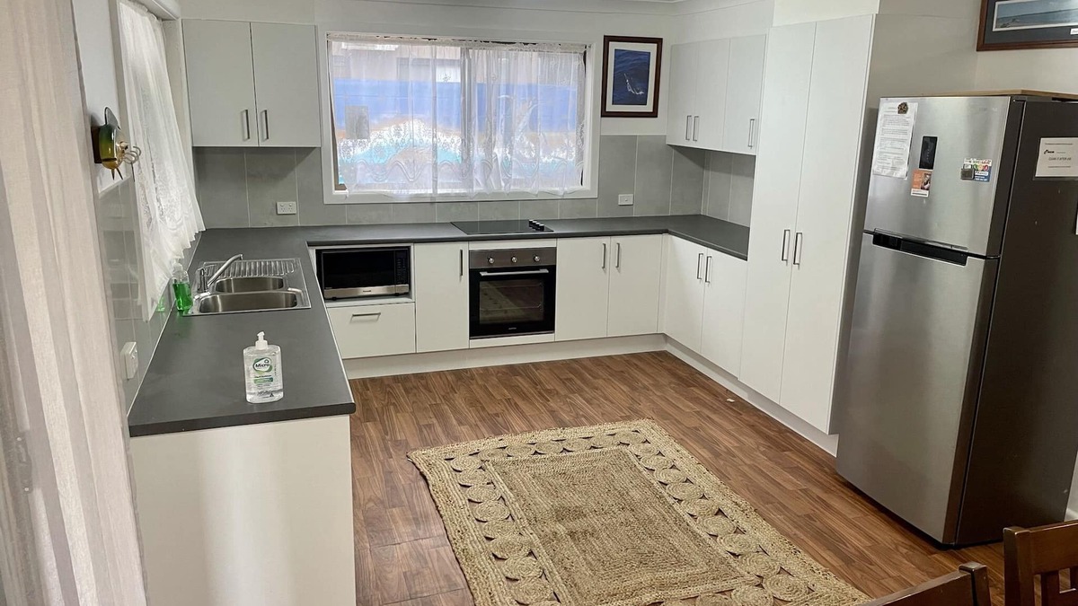 South West Rocks House | Heaps of beds right in town