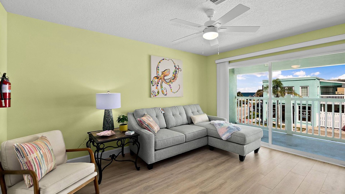 Flagler Beach Condo | Heart of Flagler Beach, 1 Block To The Beach-Walk to Everything!