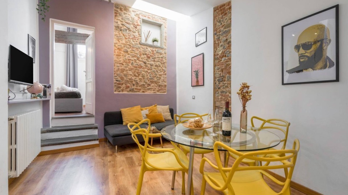 Santa Croce Apartment | Heart of Florence: Central, Cozy Apt with Elevator