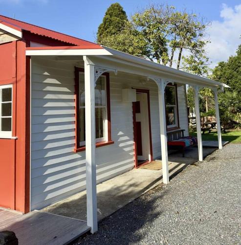Preece Point House | Heart Of Gold Cottage