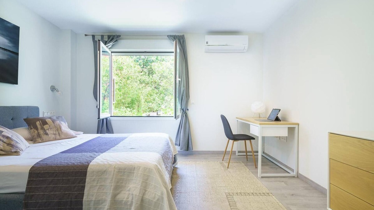 Barrio de las Letras Apartment | Heart of Madrid II Theatres, Sights, Museums Breakfast included Public parking