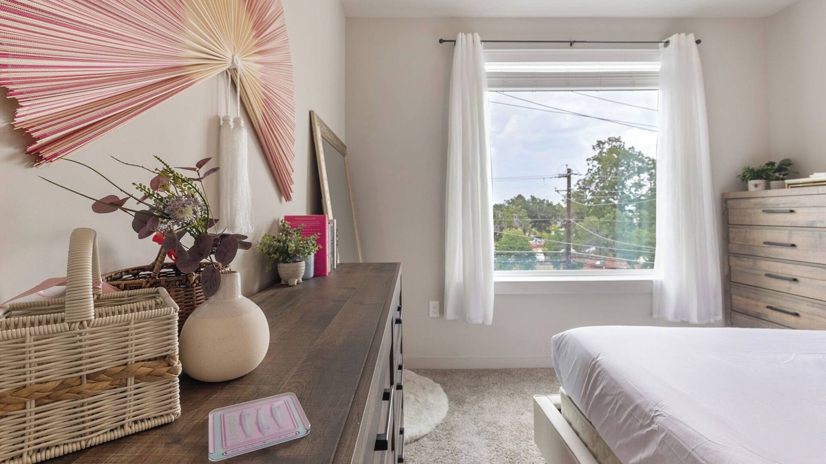 Windsor Park Apartment | Heart of Mueller/Windsor Park