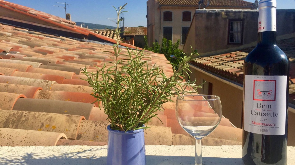 Olonzac House | Heart of Olonzac, overlooking market, Private sunny rooftop terrace