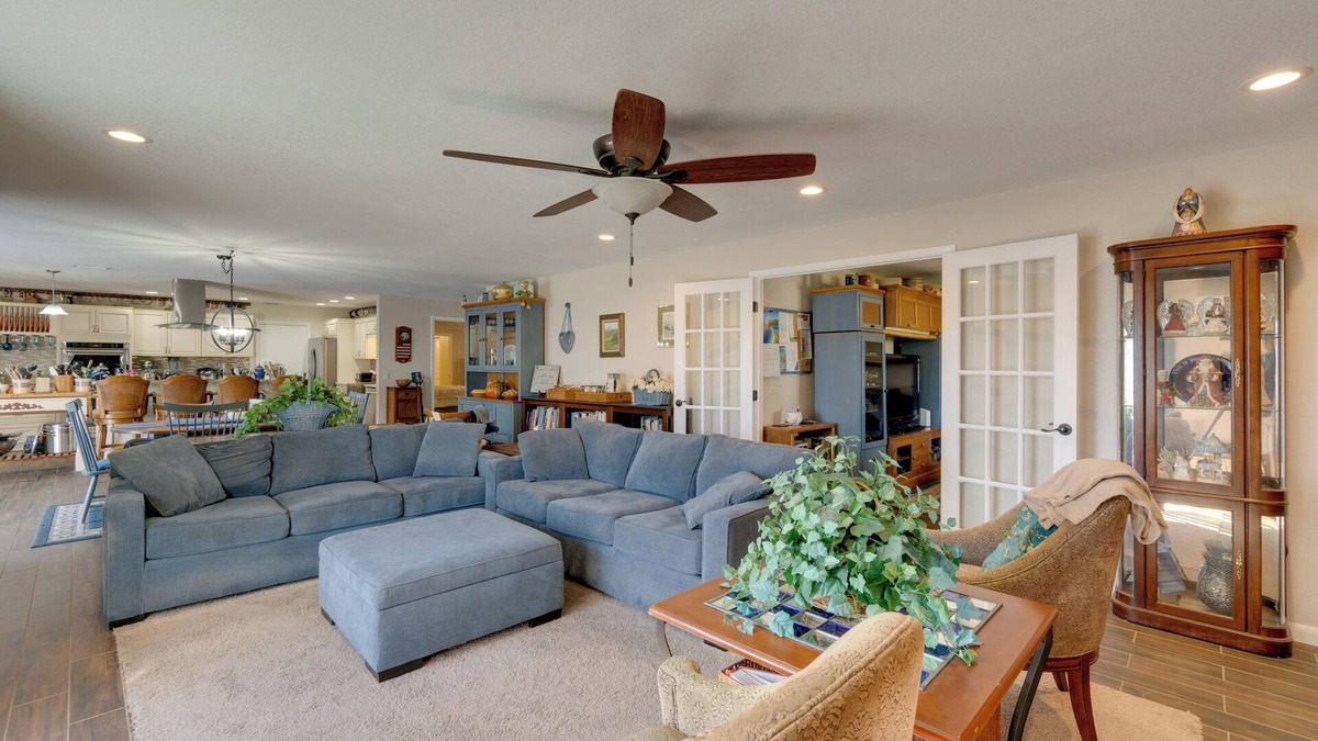 Port Charlotte - Charlotte Harbor House | Heated Pool + Chef's Kitchen: Port Charlotte Home!
