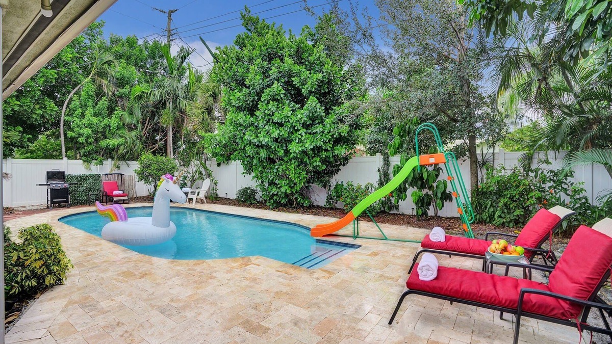 Deerfield Beach Villa | Heated Pool-Family Villa 7 Min to Beach, BBQ