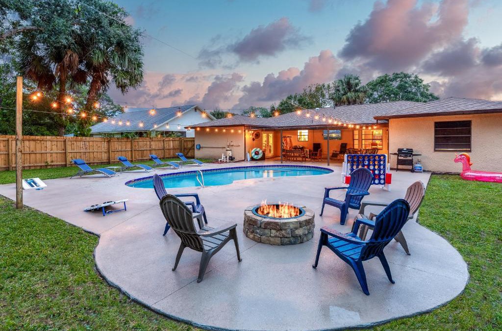 Interchange Square House | Heated Pool, Game Room & 4Bdrm - Bay Bungalow