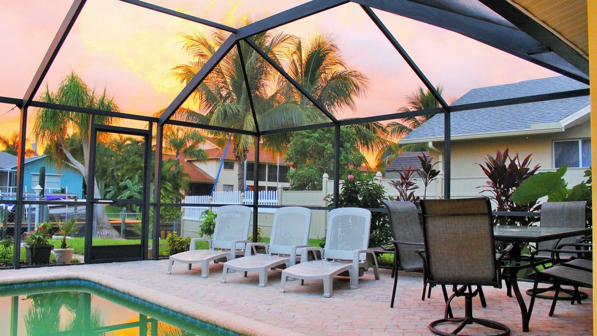 Caloosahatchee House | Heated pool home, canal gulf access, convenient to attractions, newly renovated