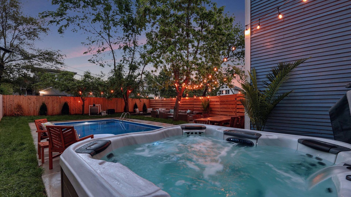 College Hill House | Heated pool & spa, luxury Oasis, centrally located, 5-bed & 3.5 bath