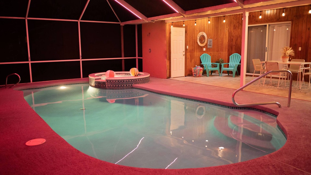 Indian Trails House | Heated Spa Pool Home, Sleeps 10, Beach, Golf, Fishing, St Augustine, Daytona