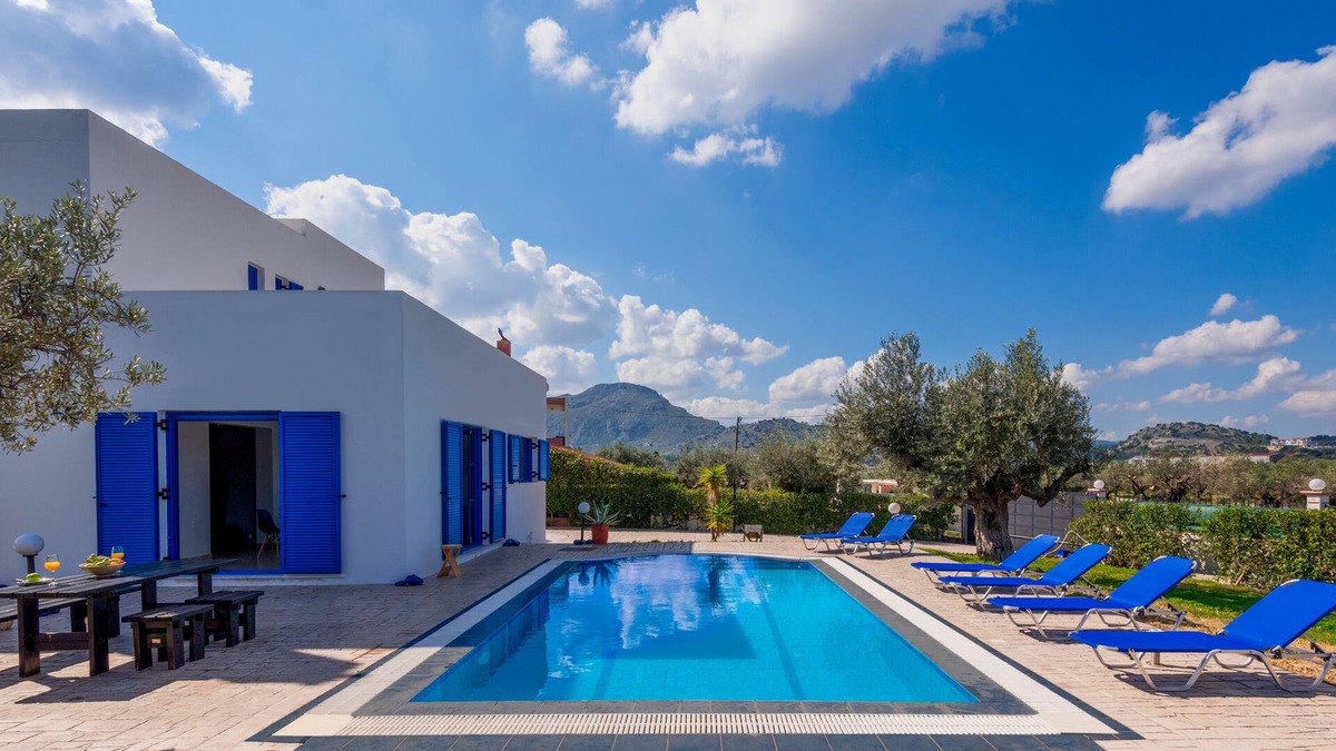 Kolymbia Villa | Heather traditional villa