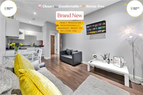 Harlington Apartment | Heathrow Airport Spacious Apartment, Sleeps 1-4, Newly Renovated & Managed with FREE Private Parking