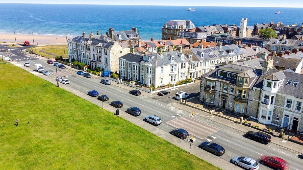 Tynemouth Apartment | Heaton House Apartment - North East Escapes