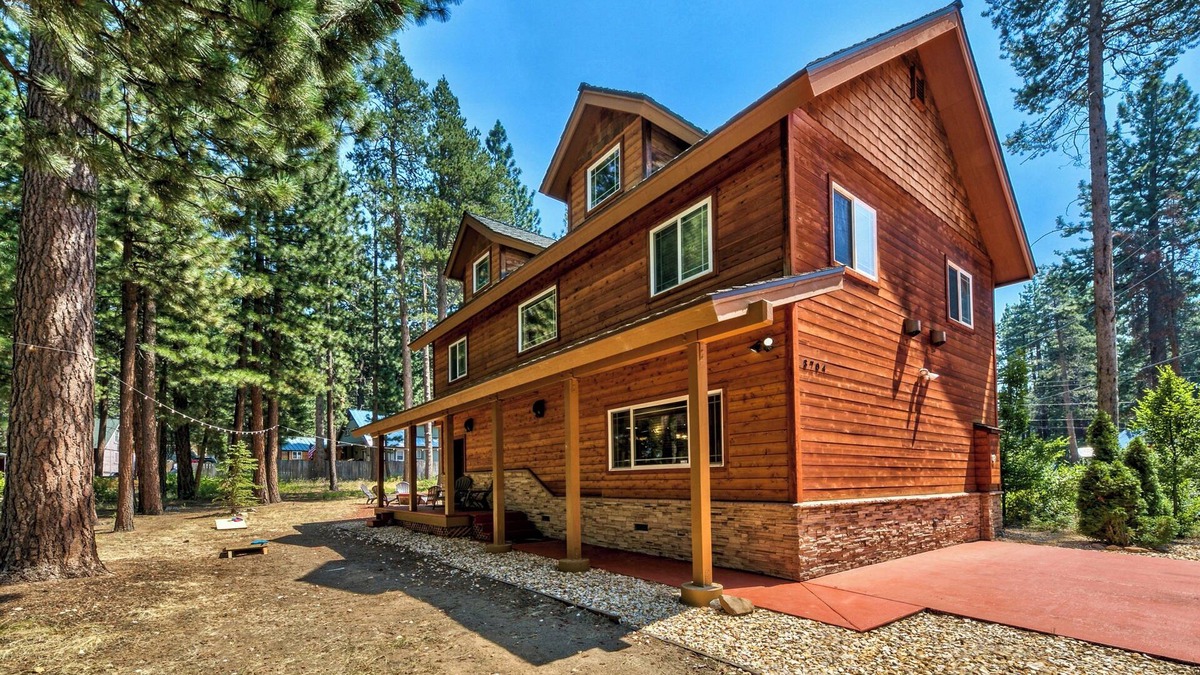 South Lake Tahoe Ski Chalet | Heavenly Chalet - Close to Gondola & Beaches, AC