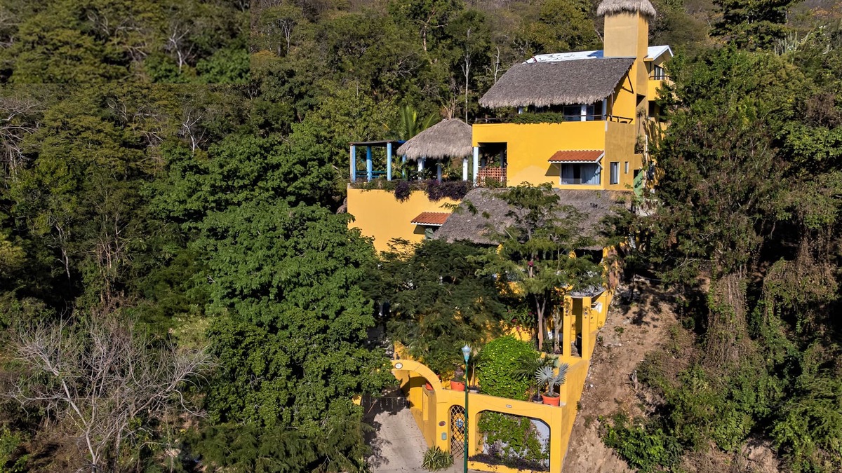 Crucecita Villa | Heavenly Villa Huatulco